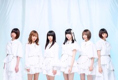 真っ白なキャンバス、10月に夏をテーマにした2ndシングル発売