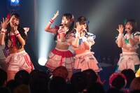 虹のコンキスタドール「虹コン5周年Anniversary LIVE～今年もあなたと過ごすサマー！～」Yokohama Bay Hall公演の様子。