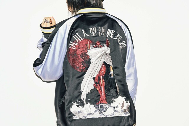 しばたありぼぼの総刺繍スカジャン。