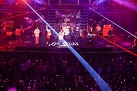 サイプレス上野とロベルト吉野×月蝕會議×The Dirty Dawg（from「ヒプノシスマイク -Division Rap Battle-」）（写真提供：キングレコード）