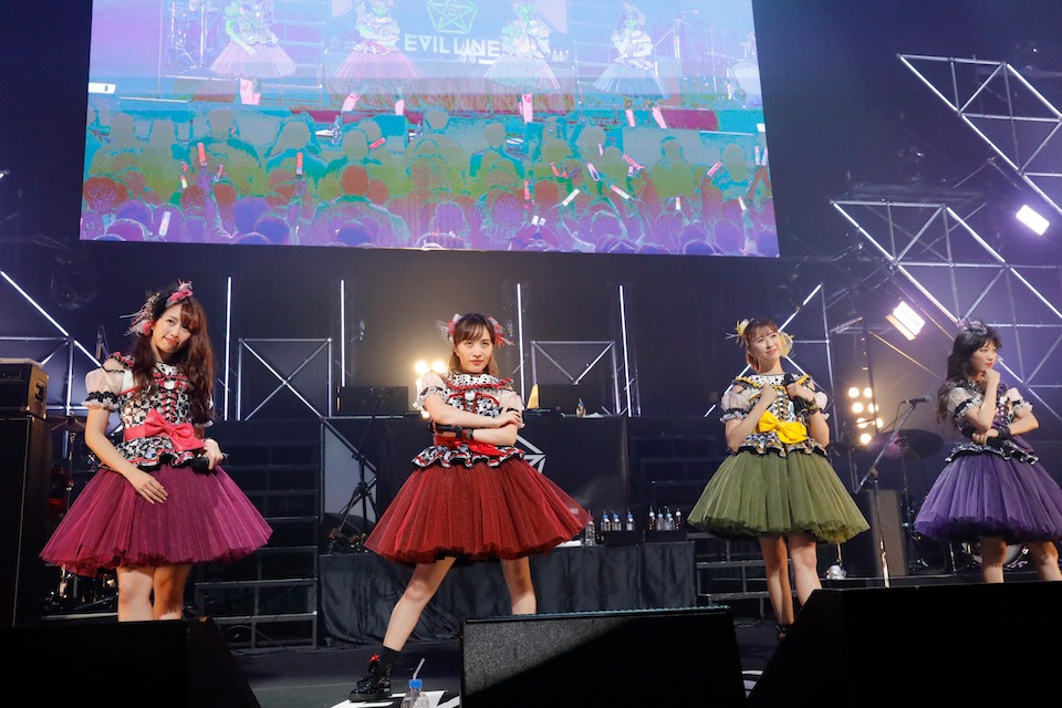 ももいろクローバーZ（写真提供：キングレコード）