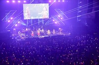 特撮×ももいろクローバーZのライブの様子。（写真提供：キングレコード）