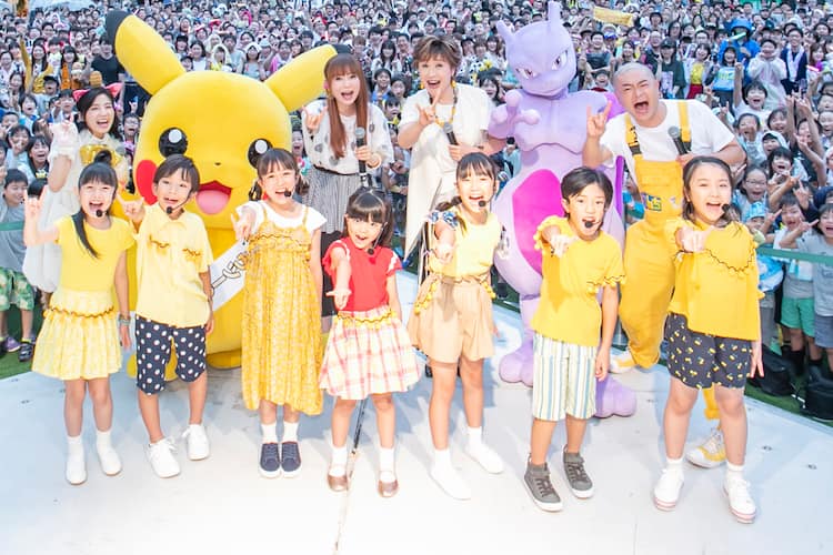 小林幸子と中川翔子が「風といっしょに」披露、ピカチュウやミュウツー 