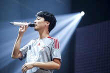 YONCE（Vo）（Photo by Shohei Maekawa）