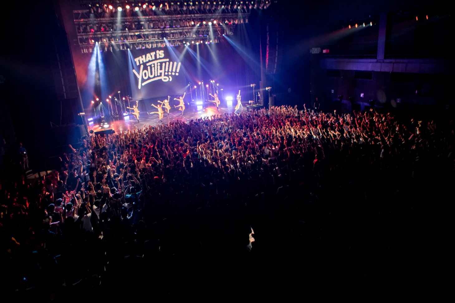 BiSH（Photo by Kenta Sotobayashi）