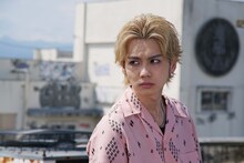 吉野北人扮する高城司。