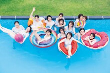 日向坂46「立ち漕ぎ」より。（撮影：YOROKOBI）