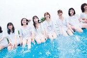 人気画像2位は「日向坂46、プールではしゃぐ写真集先行カット解禁」より、日向坂46 1st写真集「立ち漕ぎ」先行カット。(撮影:YOROKOBI)