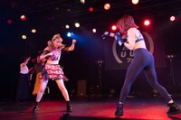 「FIGHT! supported by梅棒」の様子。（写真提供：YU-Mエンターテインメント）