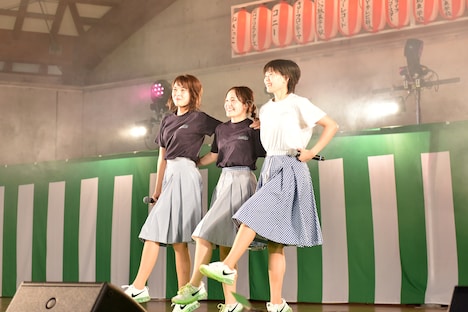 新潟・佐渡で16周年記念コンサートを行ったNegicco。