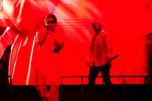 左から登坂広臣、CrazyBoy。