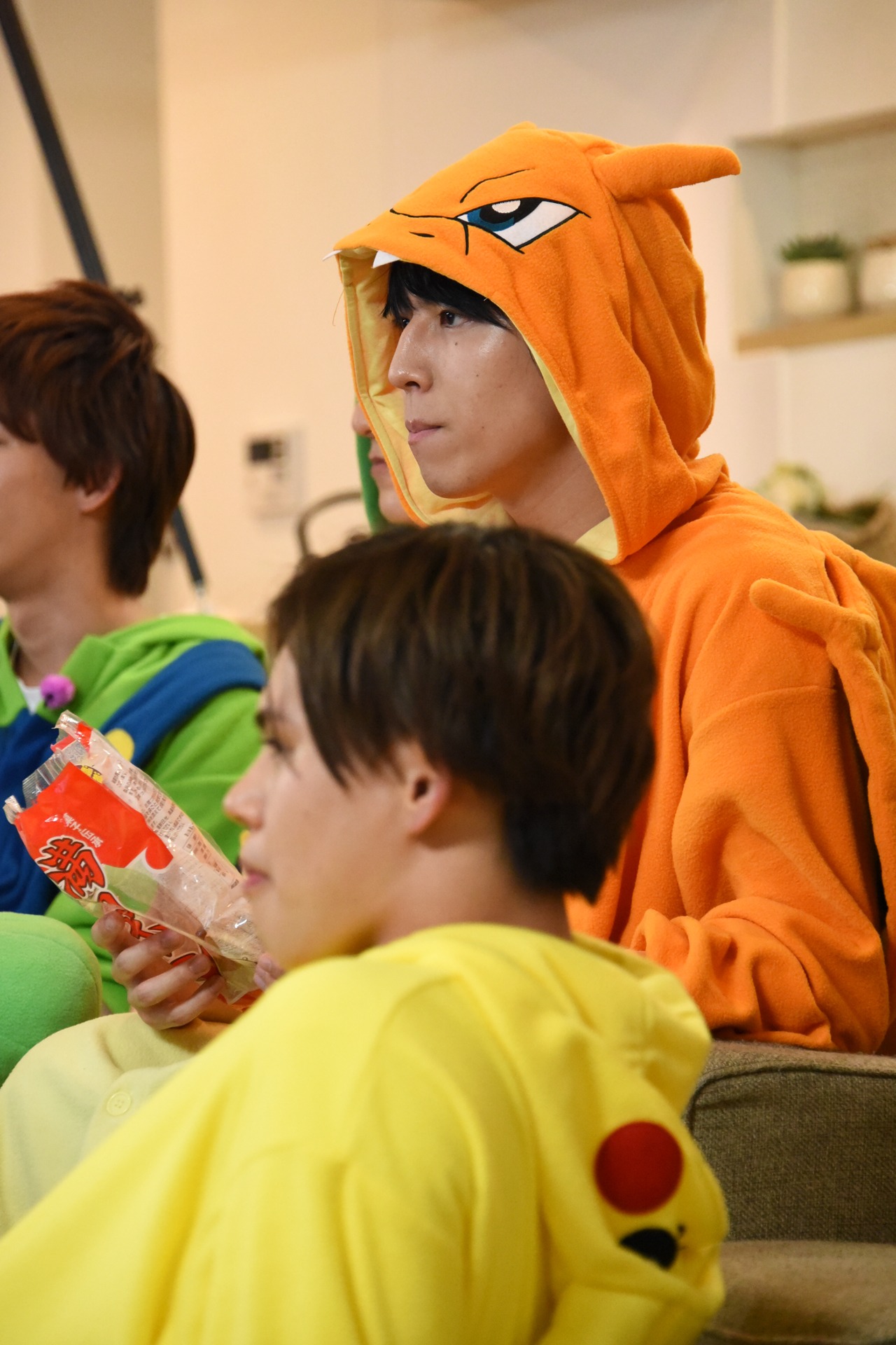 手前からカイ、タカシ。