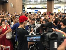 松山空港に到着した登坂広臣。