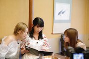 左から古畑奈和（SKE48）、古川未鈴（でんぱ組.inc）、大場美奈（SKE48）。