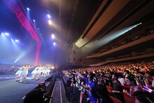 虹のコンキスタドール「RAINBOW JAM2019」の様子。（写真提供：キングレコード）