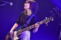 藤咲佑（B）（Photo by AZUSA TAKADA）