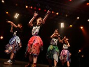 TEAM SHACHIが台湾に向けトーク＆ライブ、大黒柚姫は22歳祝われる