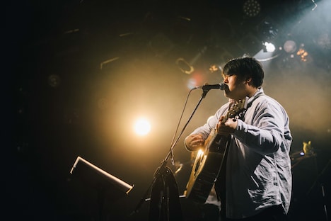 澤部渡（Vo, G）（撮影：廣田達也）