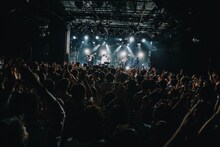 「スカート Major 2nd Albumリリースツアー “トワイライト” 」最終公演の様子。（撮影：廣田達也）