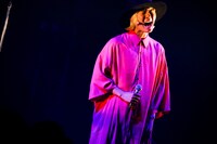 山田義孝（Vo）（撮影：松本いづみ）