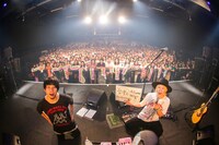 吉田山田「吉田山田47都道府県ツアー～二人またまた旅2019～」愛知公演の様子。（撮影：松本いづみ）