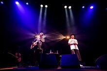 吉田山田（撮影：松本いづみ）