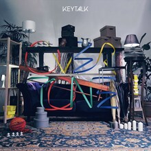 KEYTALK「OVERTONE」初回限定盤A / Bジャケット（写真提供：後藤壮太郎）