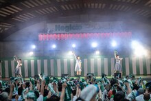 「Negicco結成16周年コン佐～渡!!!」の様子。