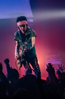 真島昌利（G）（撮影：柴田恵理）