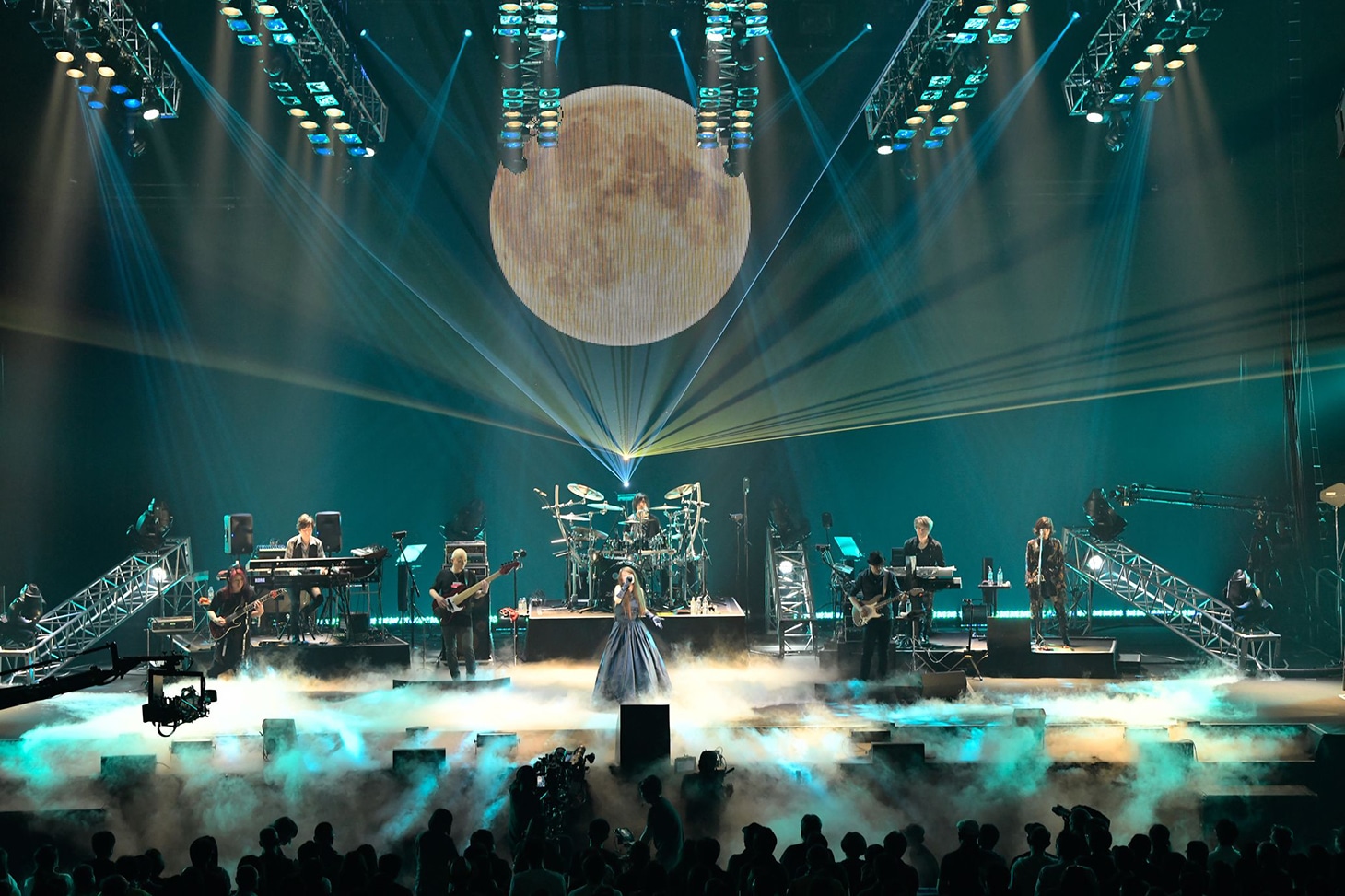 浜田麻里「The 35th Anniversary Tour “Gracia”」日本武道館公演の様子。（Photo by Yoshika Horita）
