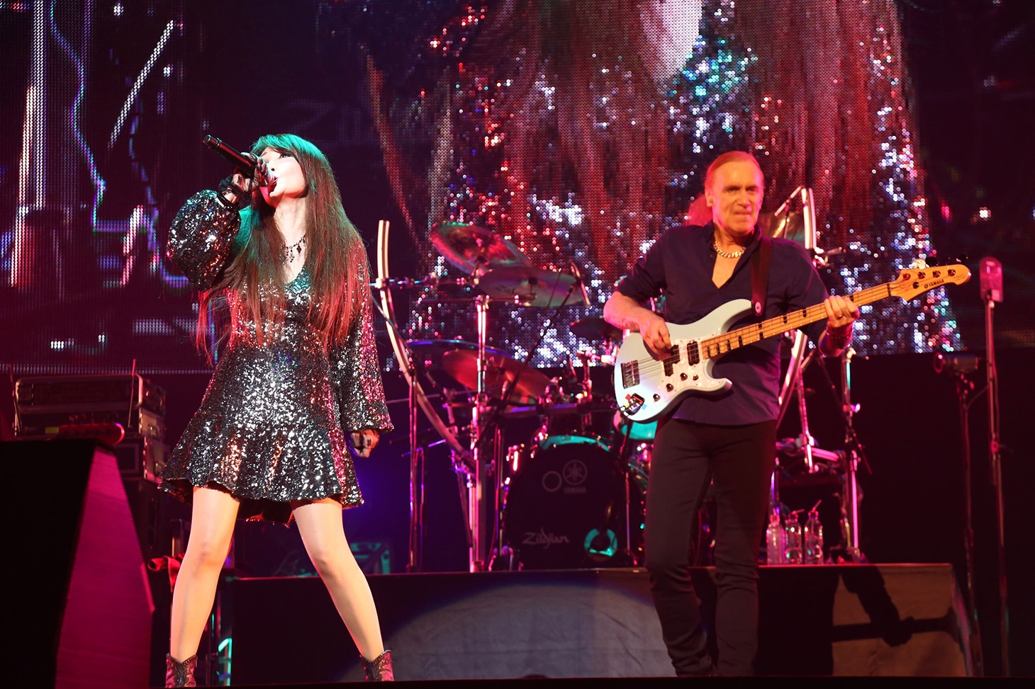 浜田麻里「The 35th Anniversary Tour “Gracia”」日本武道館公演の様子。（Photo by Yoshika Horita）