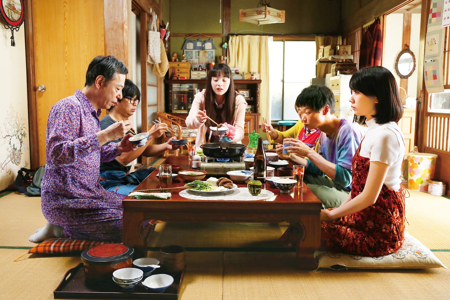 「おいしい家族」のワンシーン。