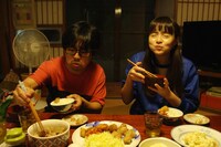 「おいしい家族」のワンシーン。