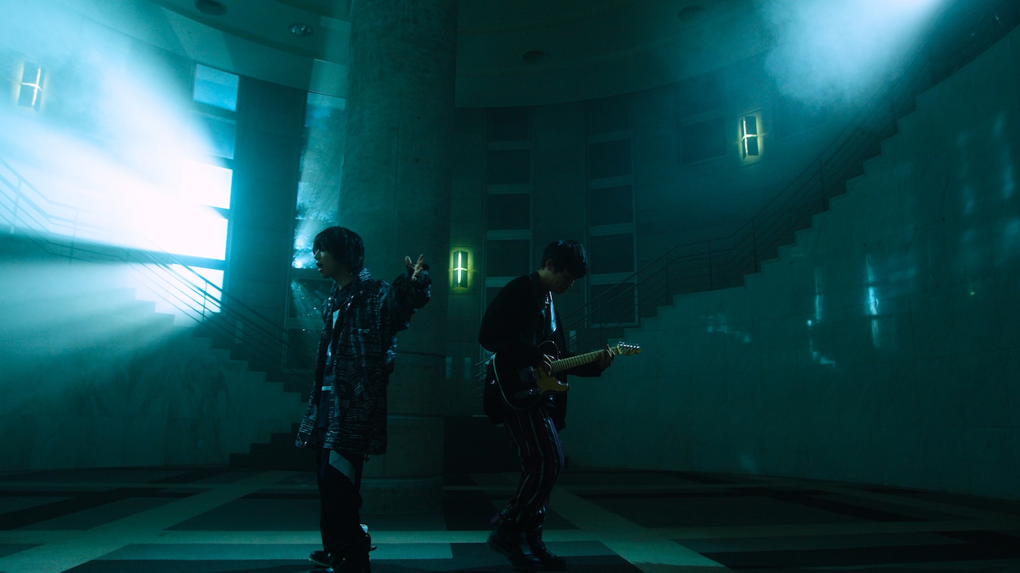 sleepyhead「endorll feat.山中拓也（THE ORAL CIGARETTS）」ミュージックビデオのワンシーン。