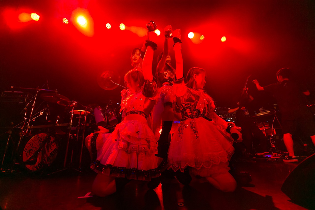 LADYBABY「Ride The Lightning TOUR 2019」東京・WWW公演の様子。（撮影：小林公士）