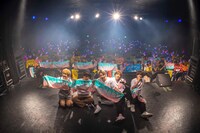 CUBERS「SPECIAL SUMMER OF MAJOR BOY」東京公演の様子。（撮影：牛島康介）