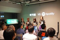 映画「燃えよ！失敗女子」特別上映会の様子。