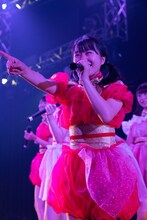 島崎友莉亜（写真提供：YU-Mエンターテインメント）