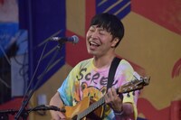 曽我部恵一出演「円頓寺デイリーライブ」の様子。