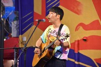 曽我部恵一出演「円頓寺デイリーライブ」の様子。