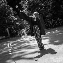 カノエラナ「セミ」ジャケット