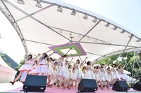 NGT48によるライブの様子。