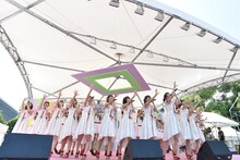 NGT48によるライブの様子。