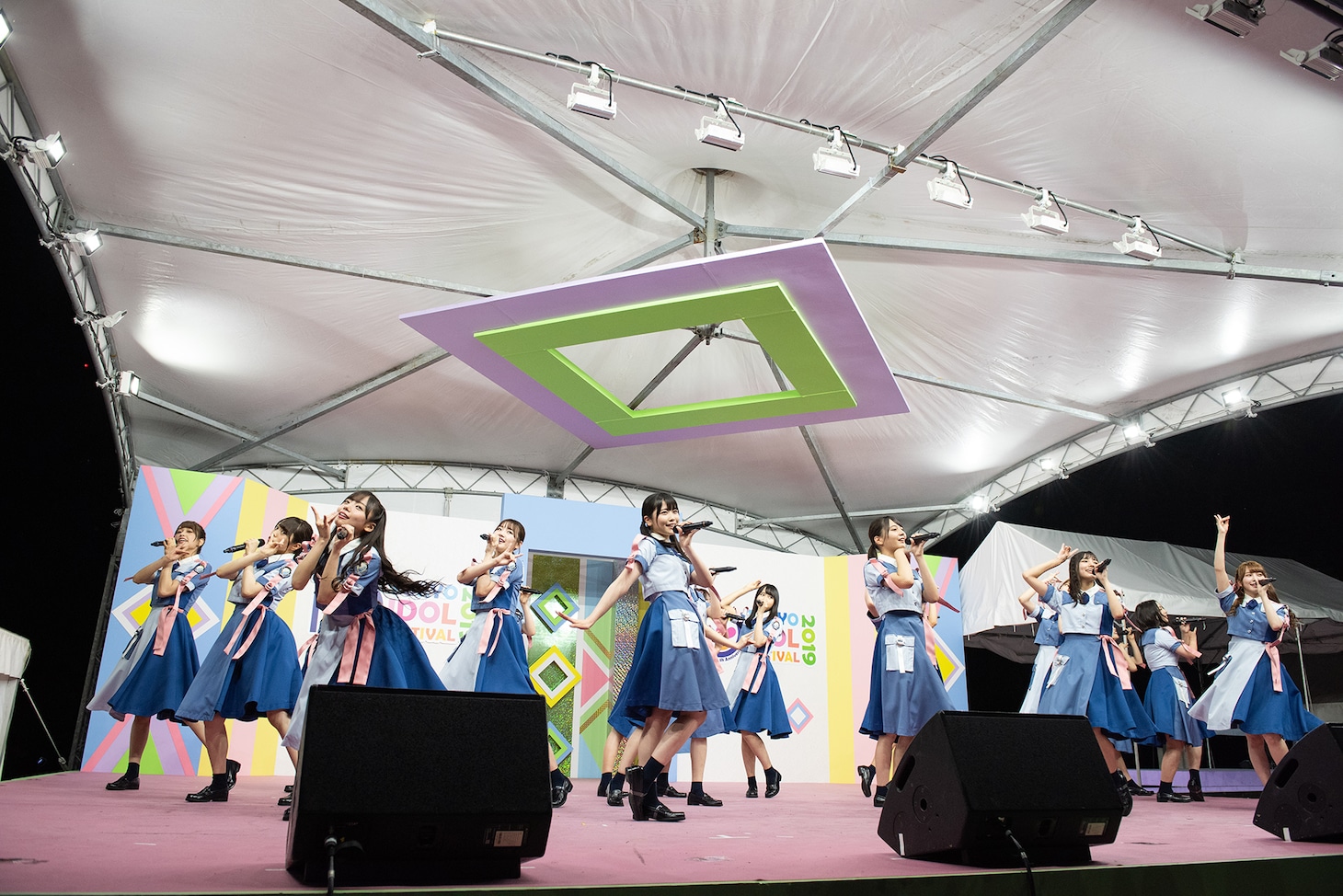 日向坂46