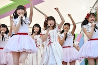 NGT48によるライブの様子。