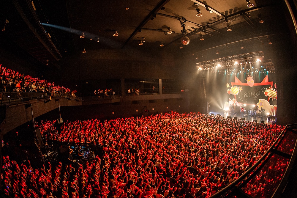 「すたーとらいふっ！」東京・Zepp Tokyo公演の様子。（写真提供：STPR）