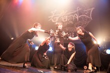 鶯籠（撮影：釘野孝宏）