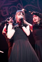 「鶯籠 東名阪ツアー2019,夏『若者のすべて』FINAL公演 in 東京キネマ倶楽部」の様子。（撮影：釘野孝宏）