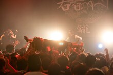 「鶯籠 東名阪ツアー2019,夏『若者のすべて』FINAL公演 in 東京キネマ倶楽部」の様子。（撮影：釘野孝宏）