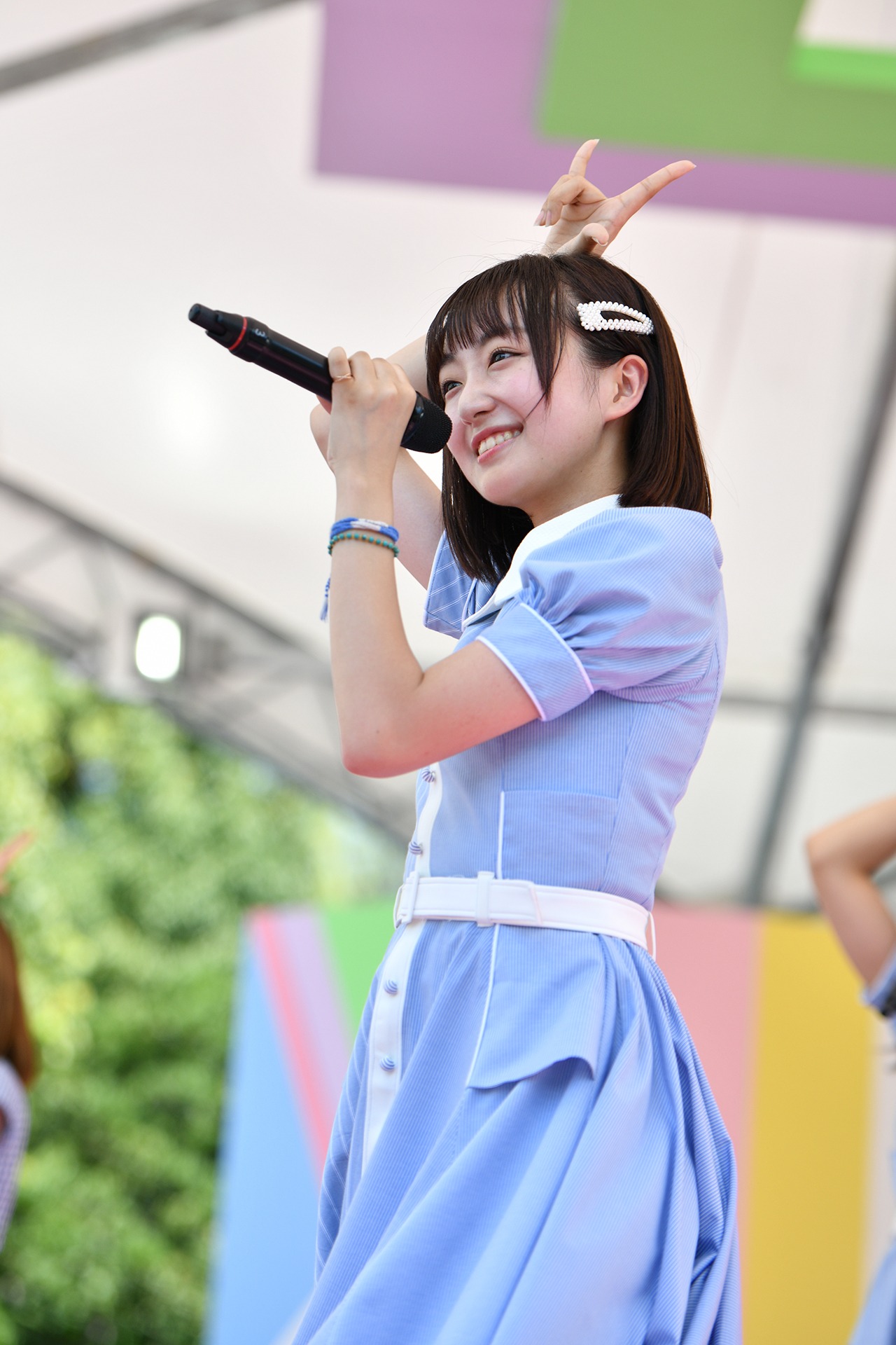 日比野芽奈